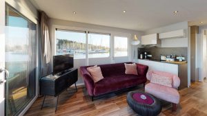 1000 Floating Village 2.0 3D Einrichtung Berry 04 Wohnzimmer