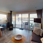 1000 Floating Village 2.0 3D Einrichtung Wood 02 Wohnzimmer x